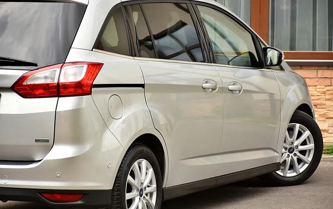 Ford Grand C-MAX cena 39700 przebieg: 134143, rok produkcji 2016 z Borek Wielkopolski małe 781